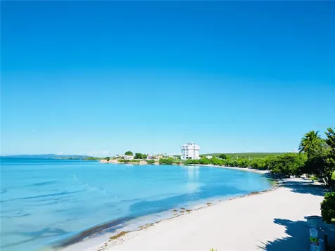 . Cond. La Reina Apartment Guanica PR 00653
