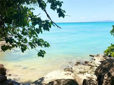 . Cond. La Reina Apartment Guanica PR 00653