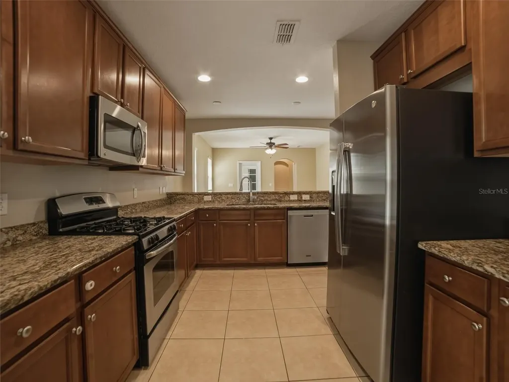 5941 Beaconpark Street Lithia FL 33547