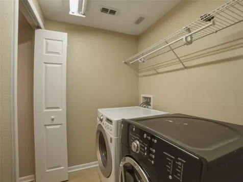 5941 Beaconpark Street Lithia FL 33547