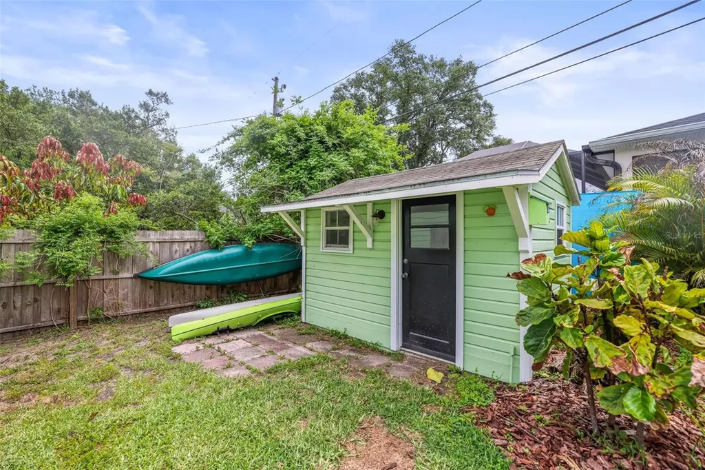 641 Wilkie Street Dunedin FL 34698