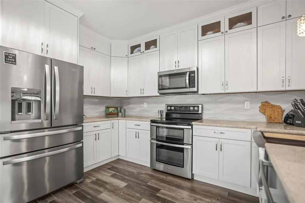 641 Wilkie Street Dunedin FL 34698