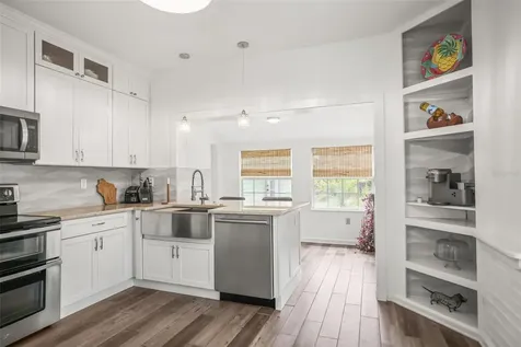 641 Wilkie Street Dunedin FL 34698