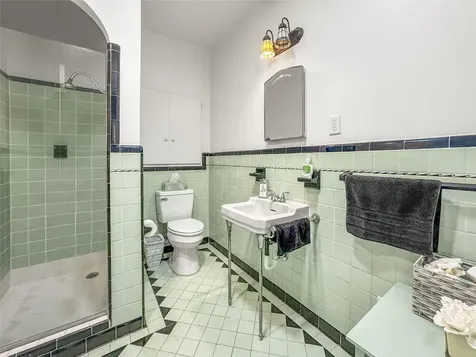 641 Wilkie Street Dunedin FL 34698