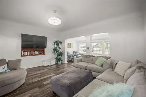 641 Wilkie Street Dunedin FL 34698