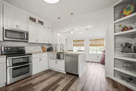 641 Wilkie Street Dunedin FL 34698