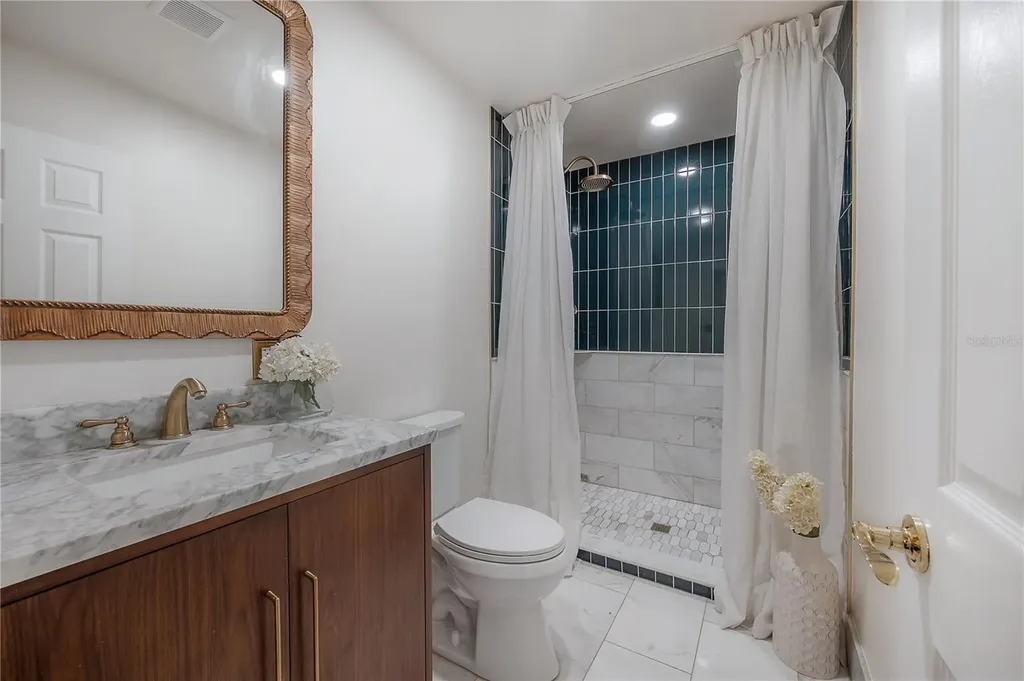 502 E Amelia Avenue Tampa FL 33602
