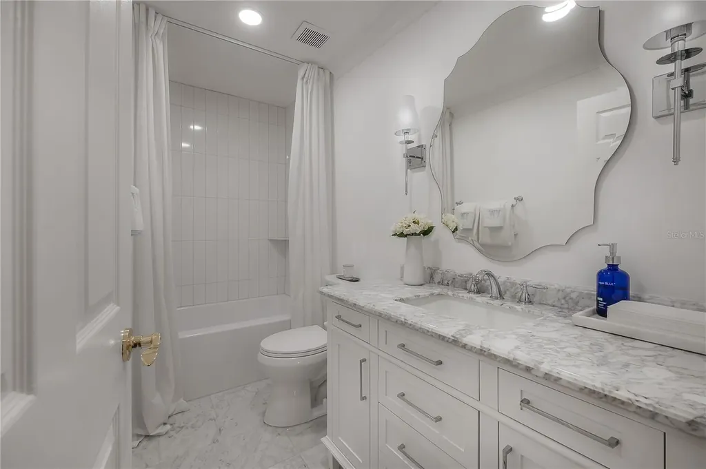 502 E Amelia Avenue Tampa FL 33602