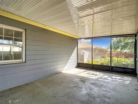 11225 Taft Lane Seffner FL 33584