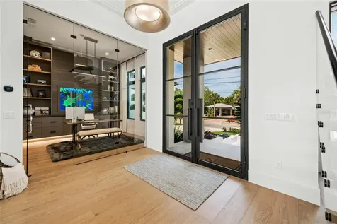 7233 Pine Needle Road Sarasota FL 34242