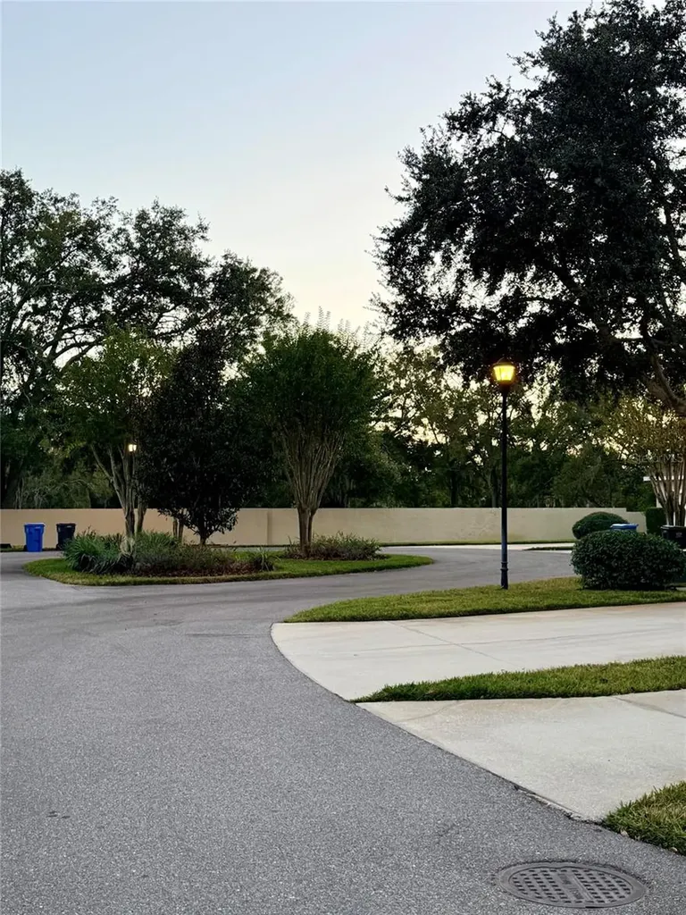 6517 Spring Oak Court Tampa FL 33625