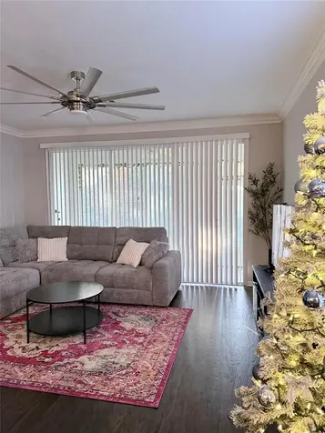 6517 Spring Oak Court Tampa FL 33625