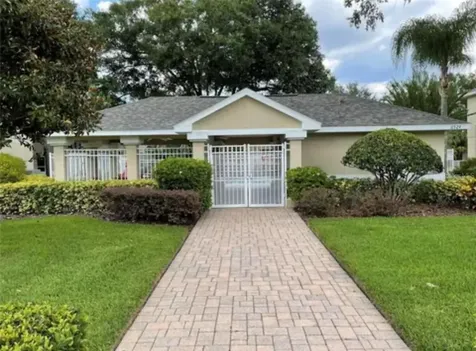6517 Spring Oak Court Tampa FL 33625