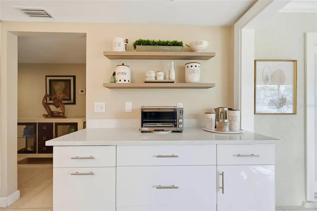 3985 Overlook Bend Sarasota FL 34232