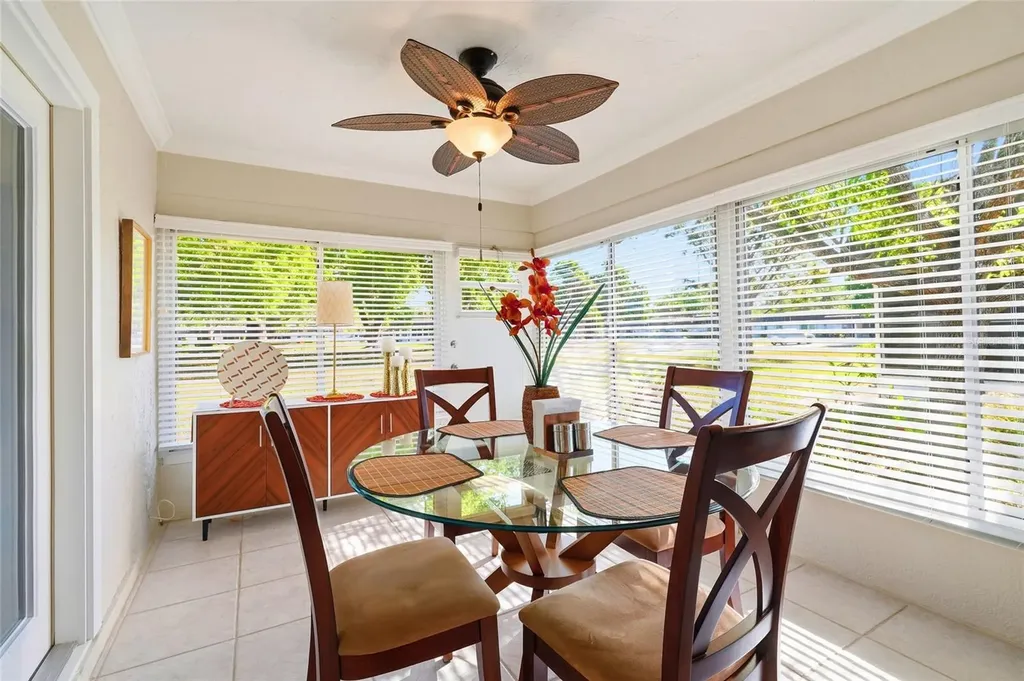 3985 Overlook Bend Sarasota FL 34232