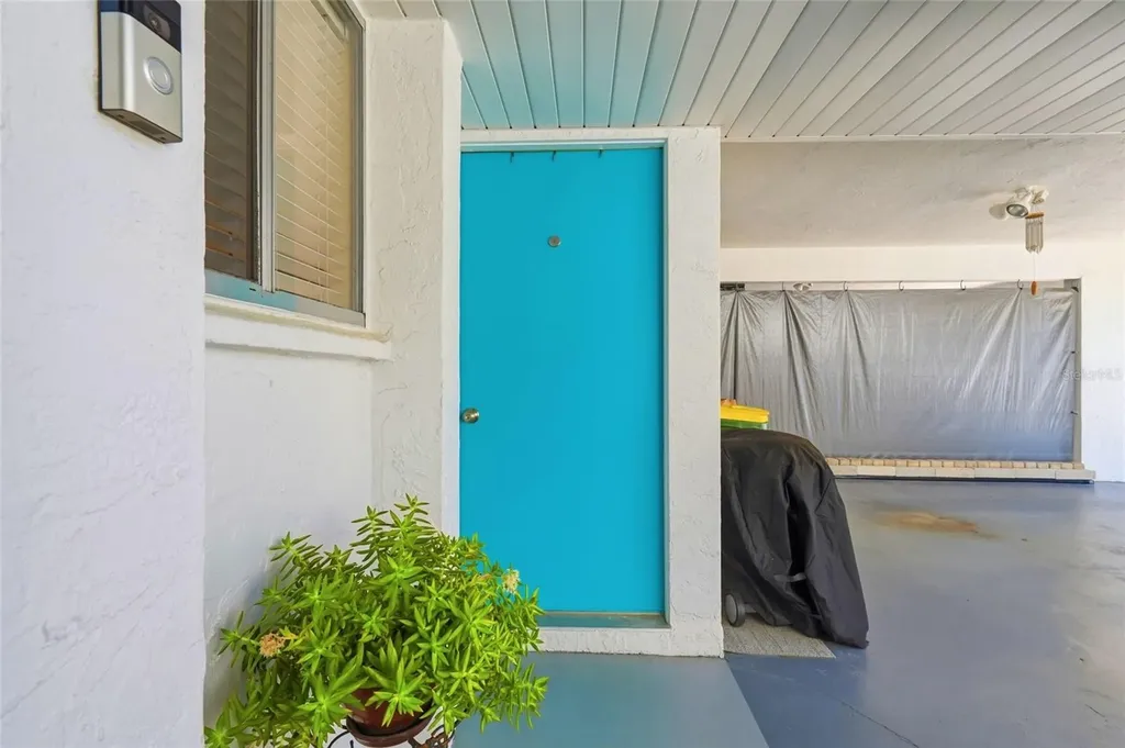 3985 Overlook Bend Sarasota FL 34232