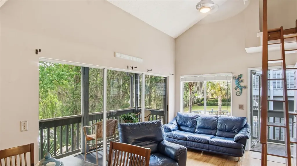 20800 River Drive Dunnellon FL 34431