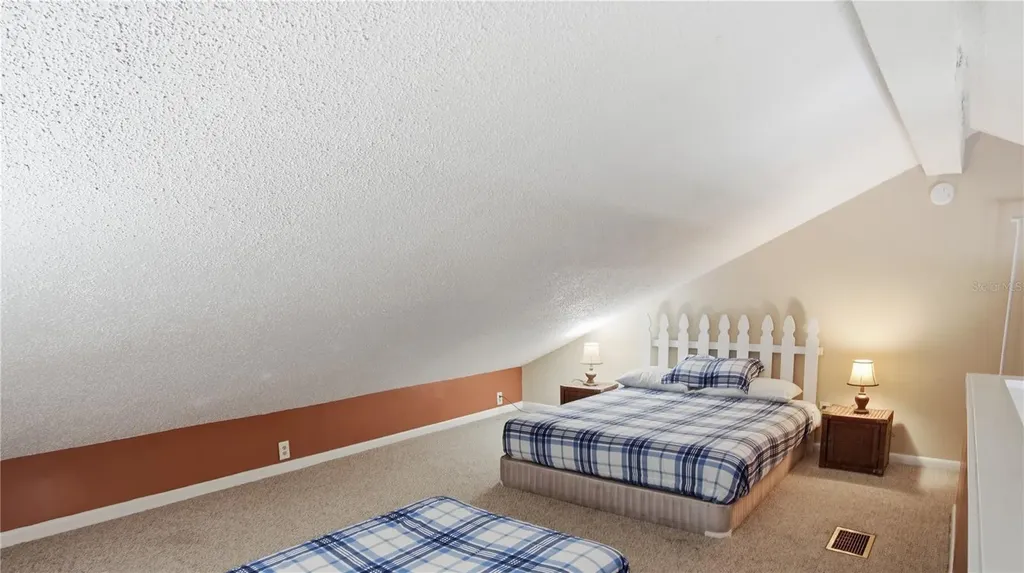20800 River Drive Dunnellon FL 34431