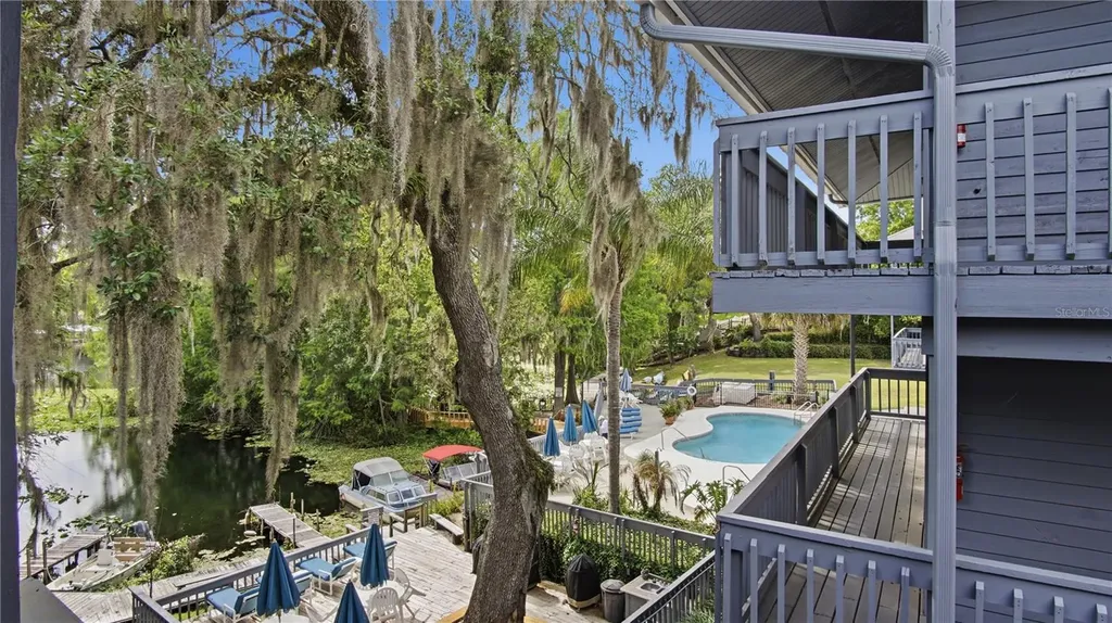 20800 River Drive Dunnellon FL 34431