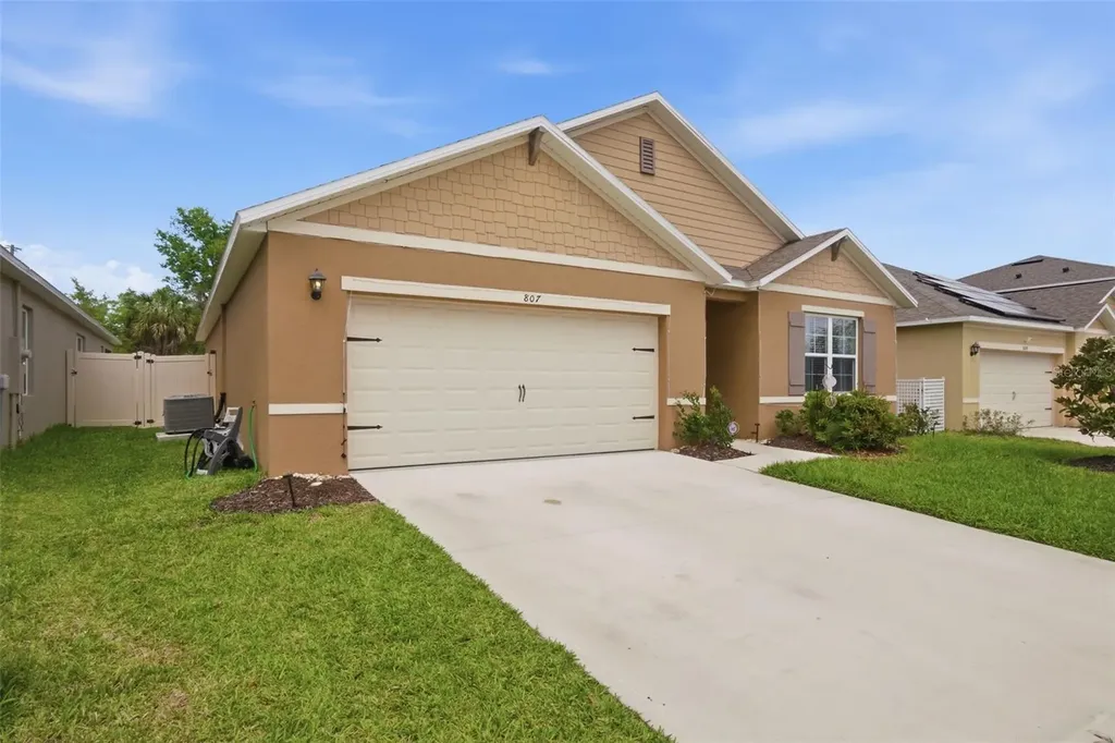 807 Amhurst Drive Orange City FL 32763