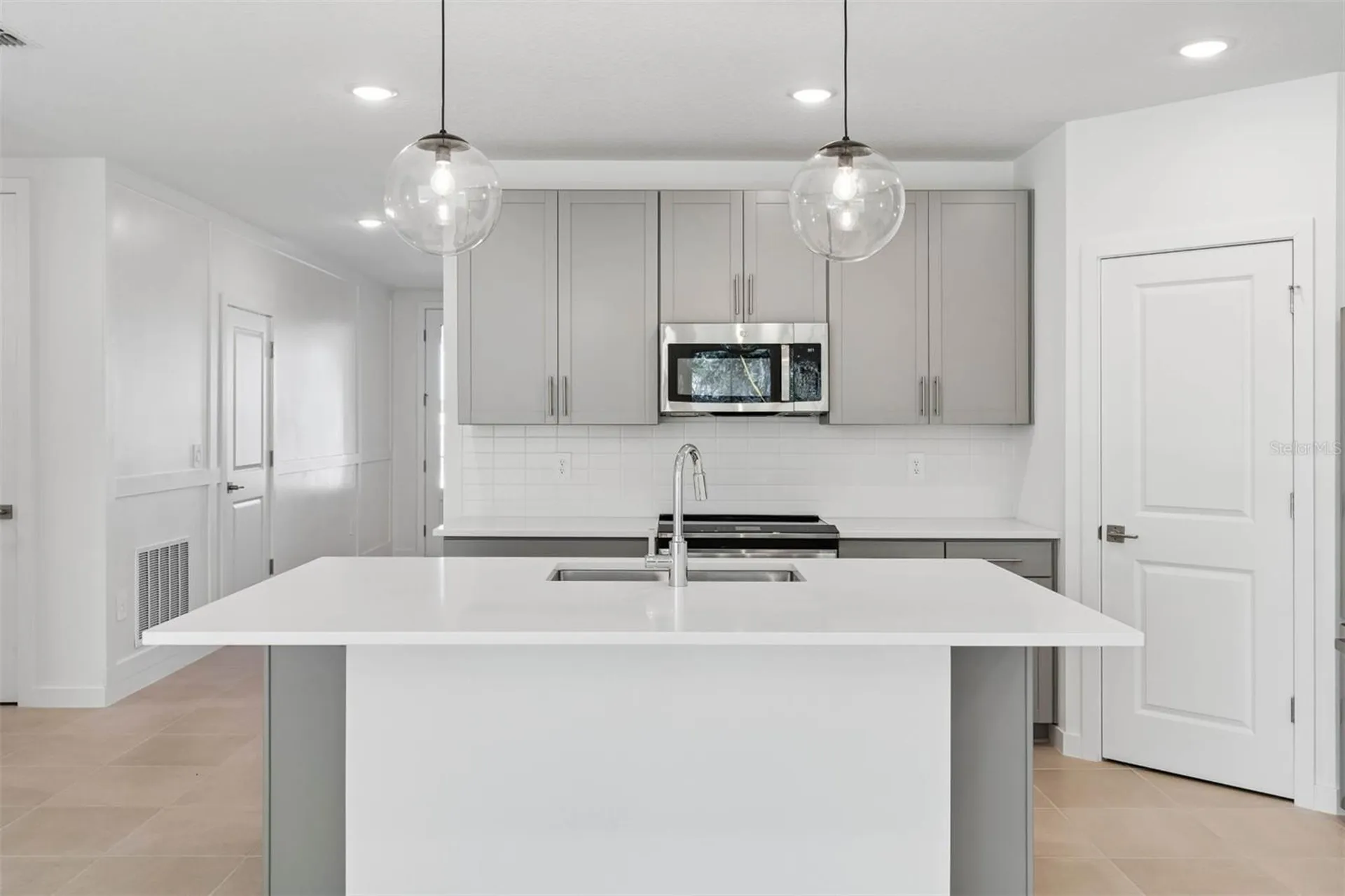 3126 Rein Avenue Davenport FL 33837