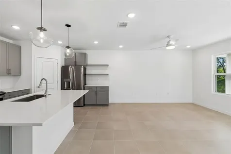 3126 Rein Avenue Davenport FL 33837