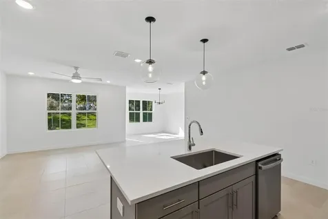 3126 Rein Avenue Davenport FL 33837