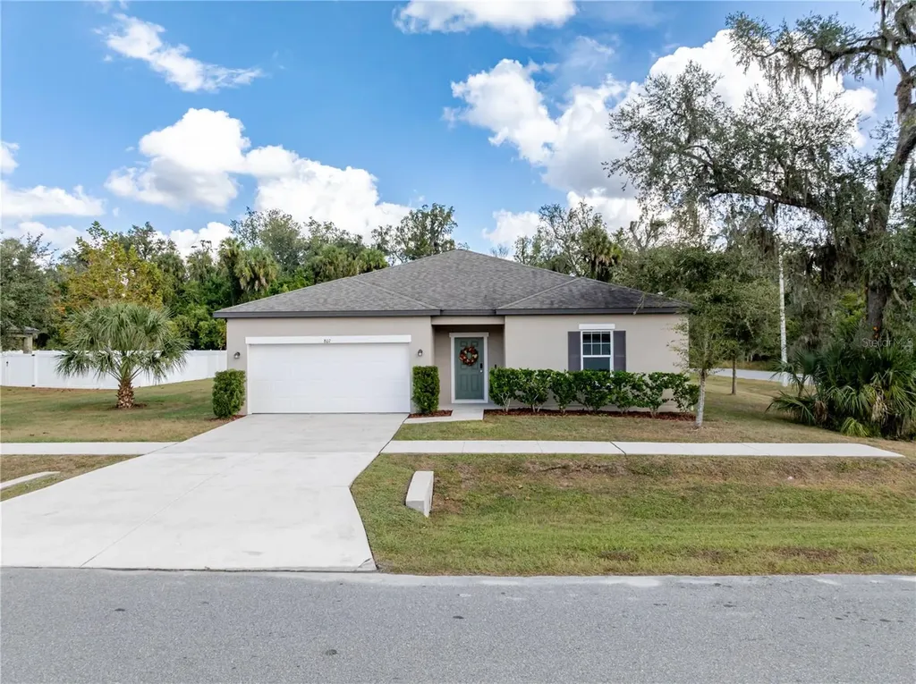 807 Garden Oaks Square Seffner FL 33584