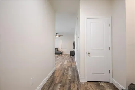 807 Garden Oaks Square Seffner FL 33584