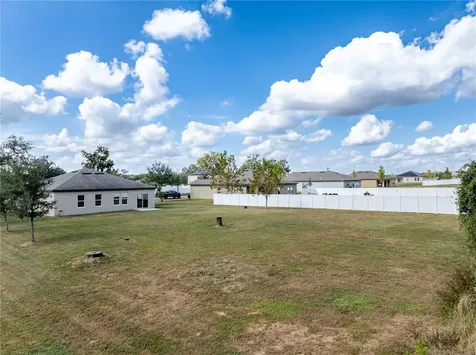 807 Garden Oaks Square Seffner FL 33584