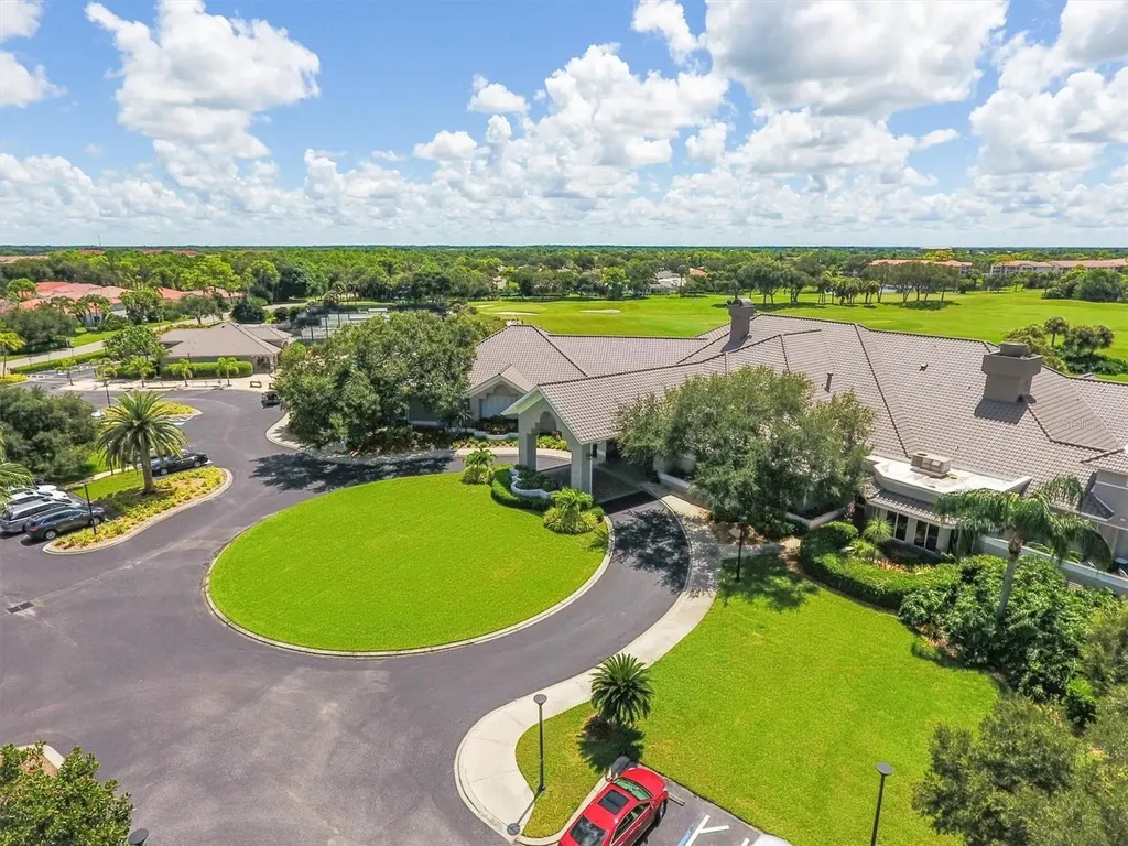 9320 Clubside Circle Sarasota FL 34238