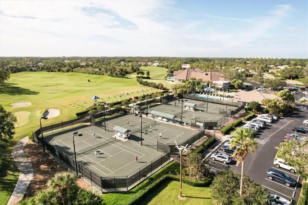 9320 Clubside Circle Sarasota FL 34238