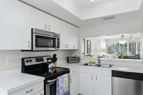 9320 Clubside Circle Sarasota FL 34238