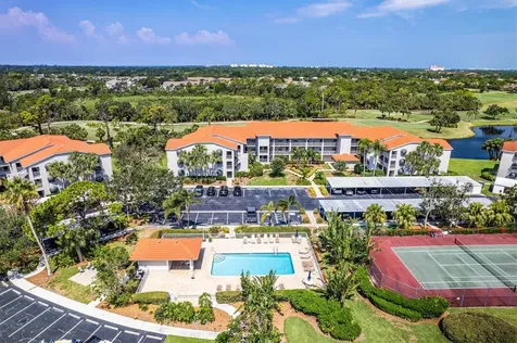 9320 Clubside Circle Sarasota FL 34238