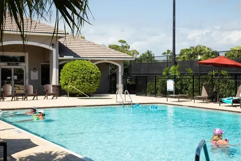 9320 Clubside Circle Sarasota FL 34238