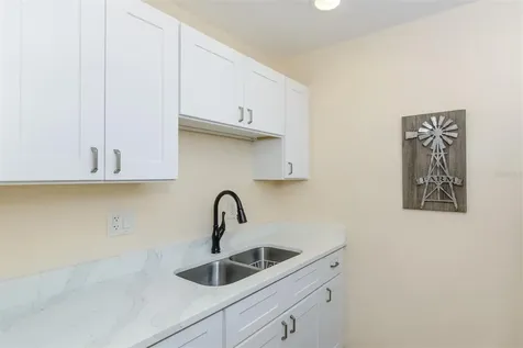 2444 Enterprise Road Clearwater FL 33763
