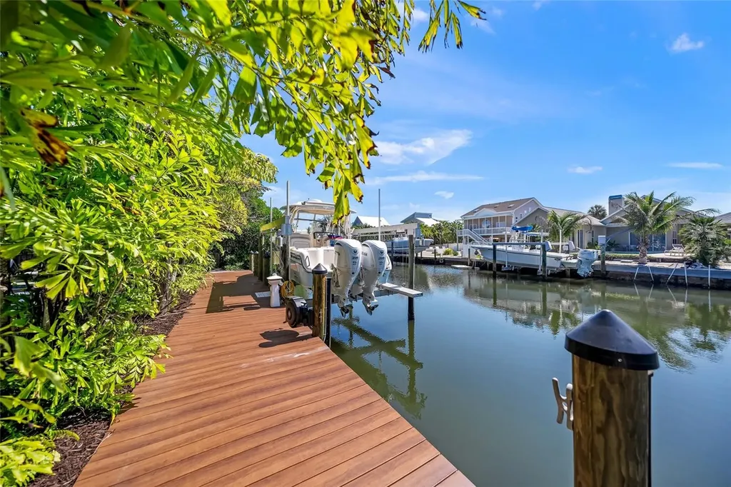 209 Willow Avenue Anna Maria FL 34216
