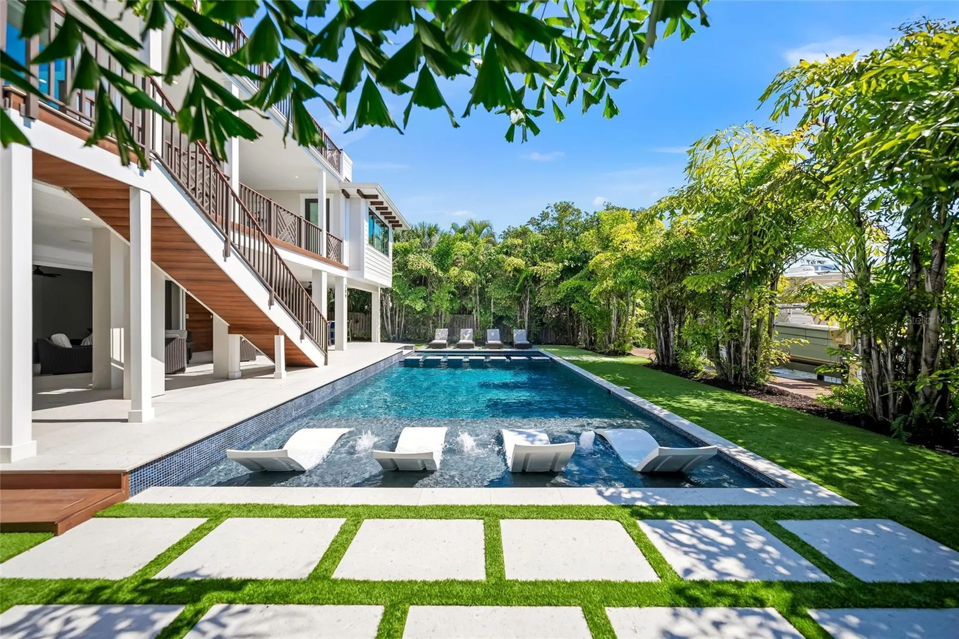 209 Willow Avenue Anna Maria FL 34216