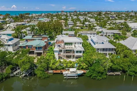 209 Willow Avenue Anna Maria FL 34216
