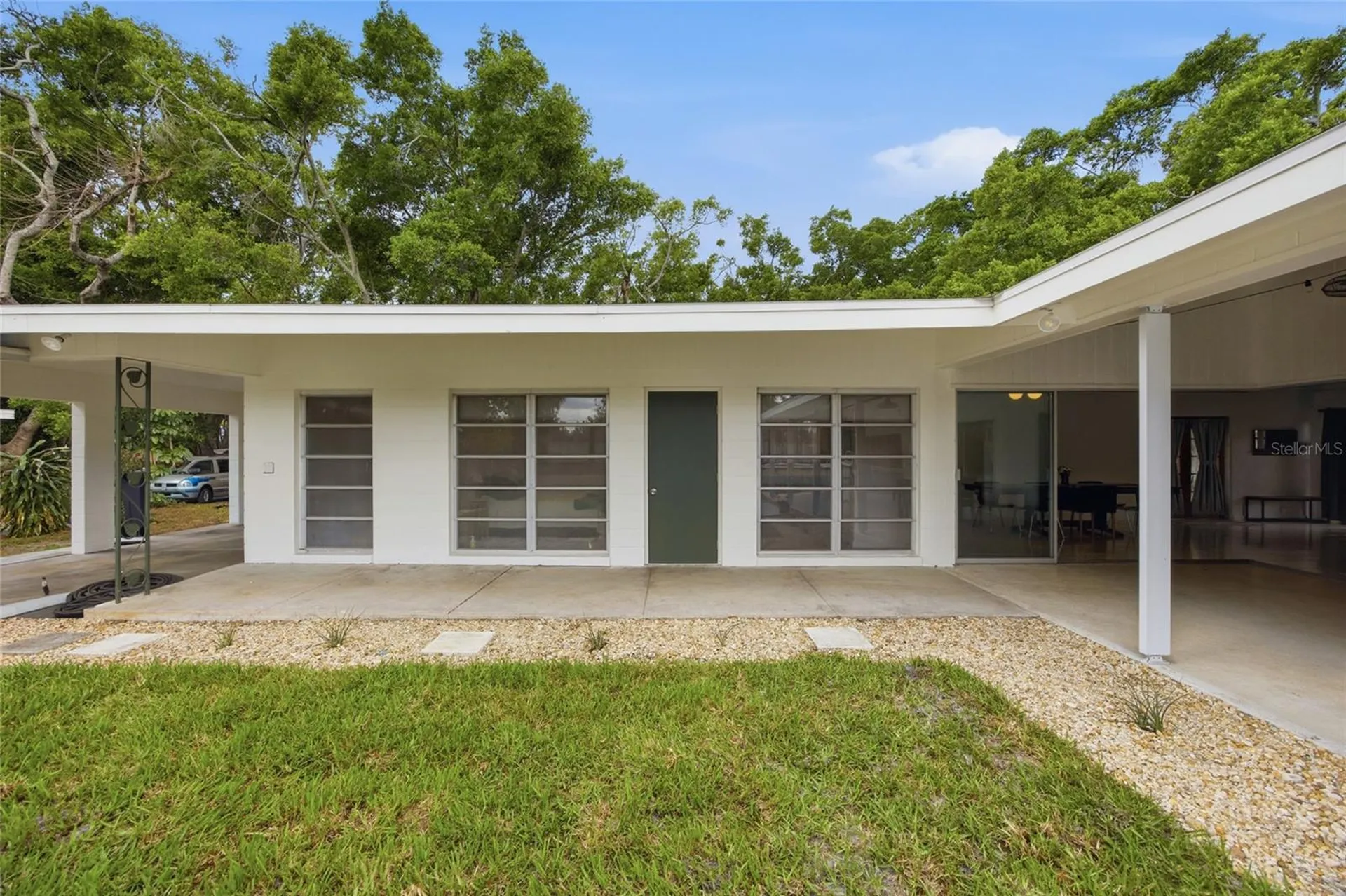 615 Fontana Lane Bradenton FL 34209