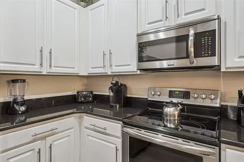 810 Lucaya Loop Davenport FL 33897