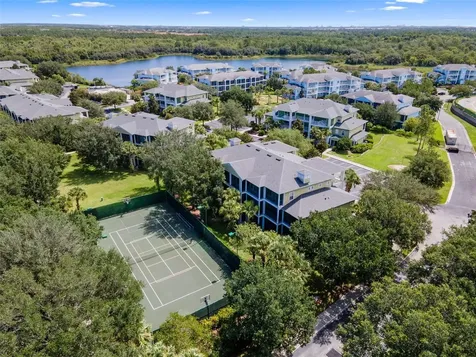 810 Lucaya Loop Davenport FL 33897