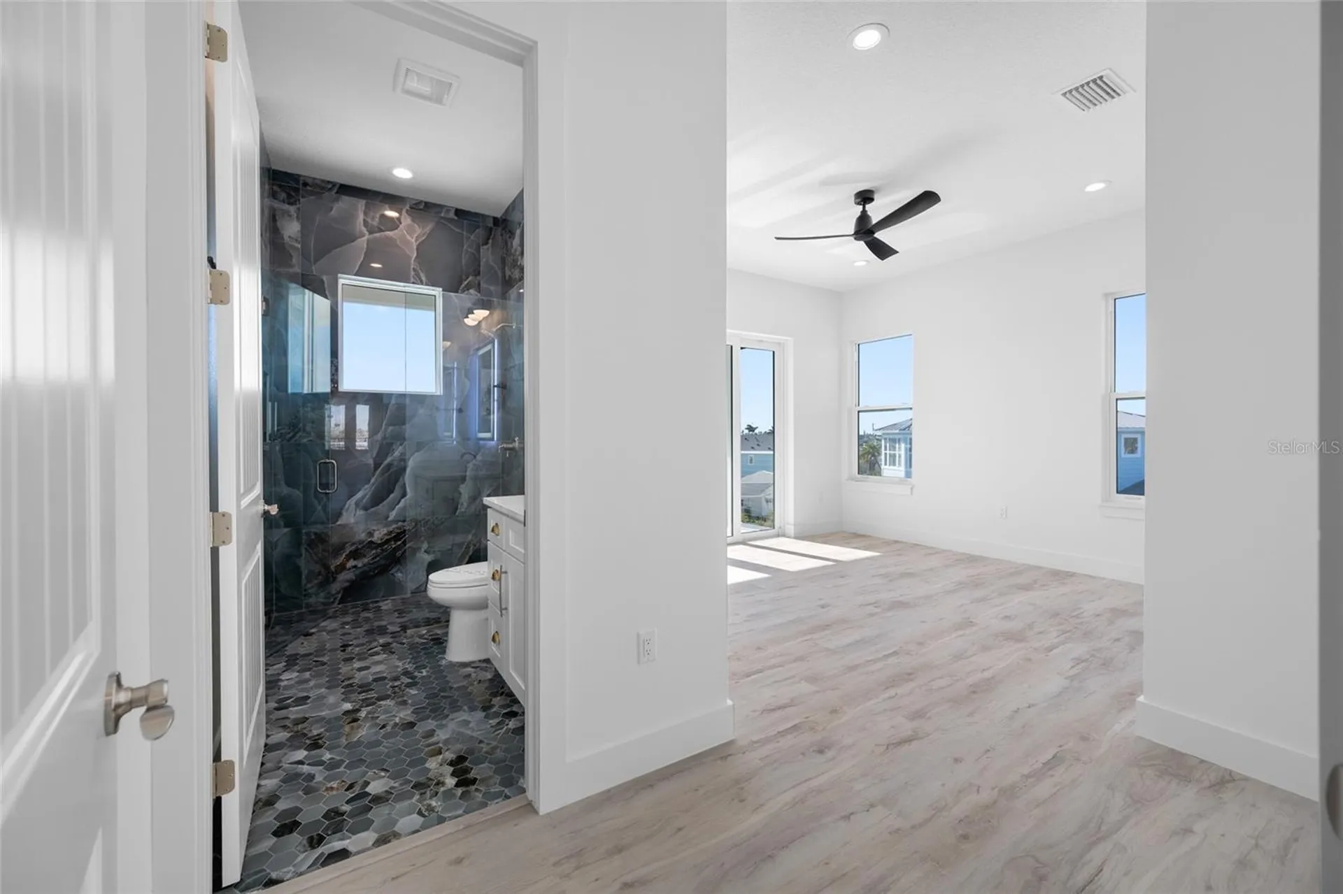 11460 7th Street E Treasure Island FL 33706