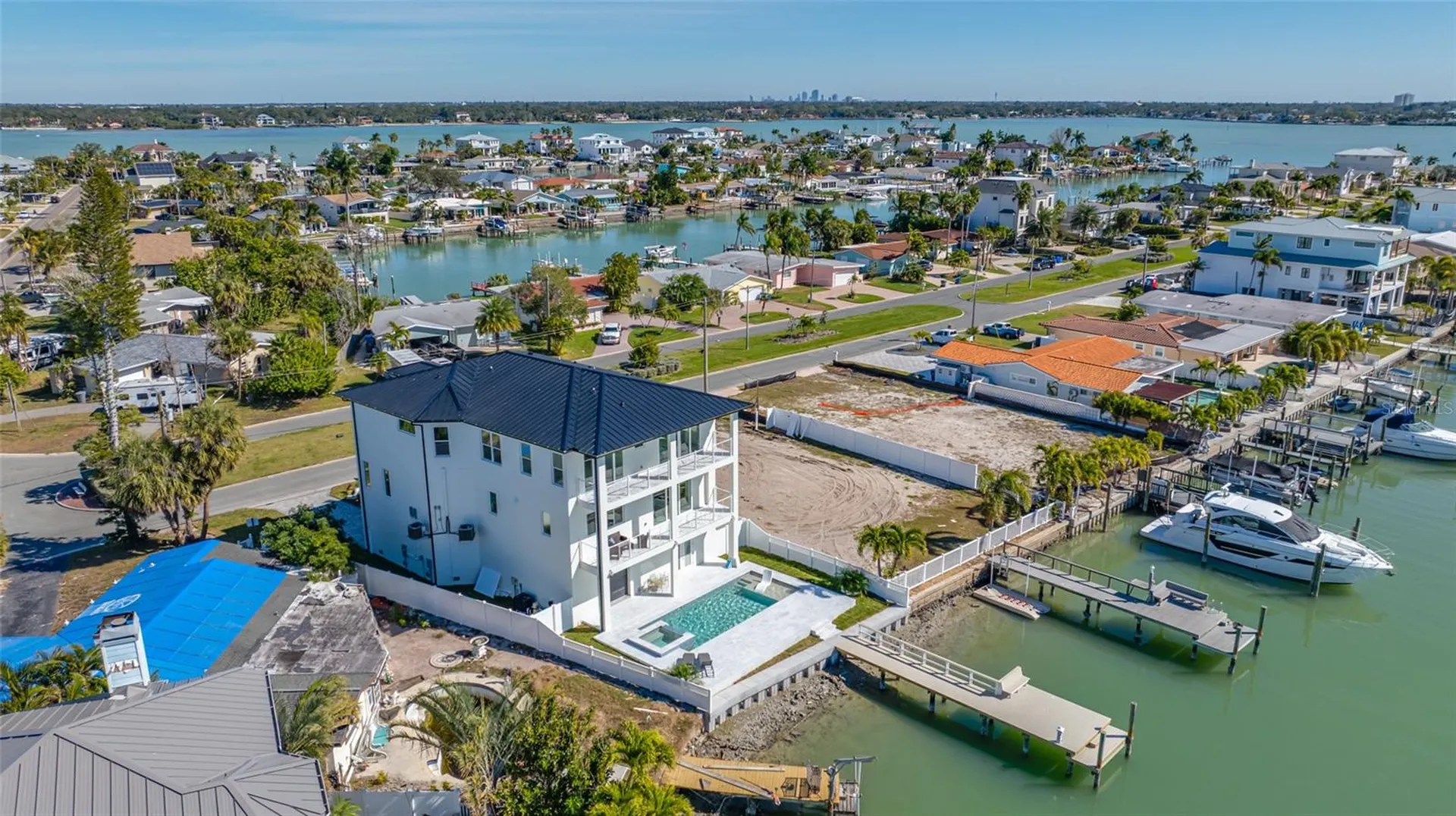 11460 7th Street E Treasure Island FL 33706