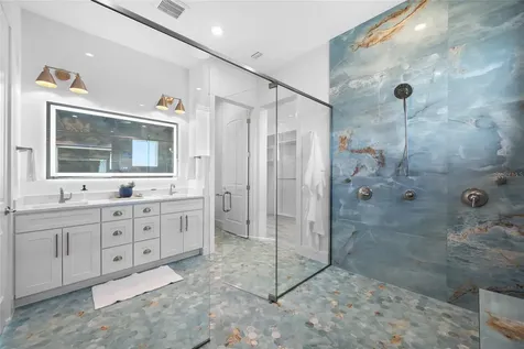 11460 7th Street E Treasure Island FL 33706