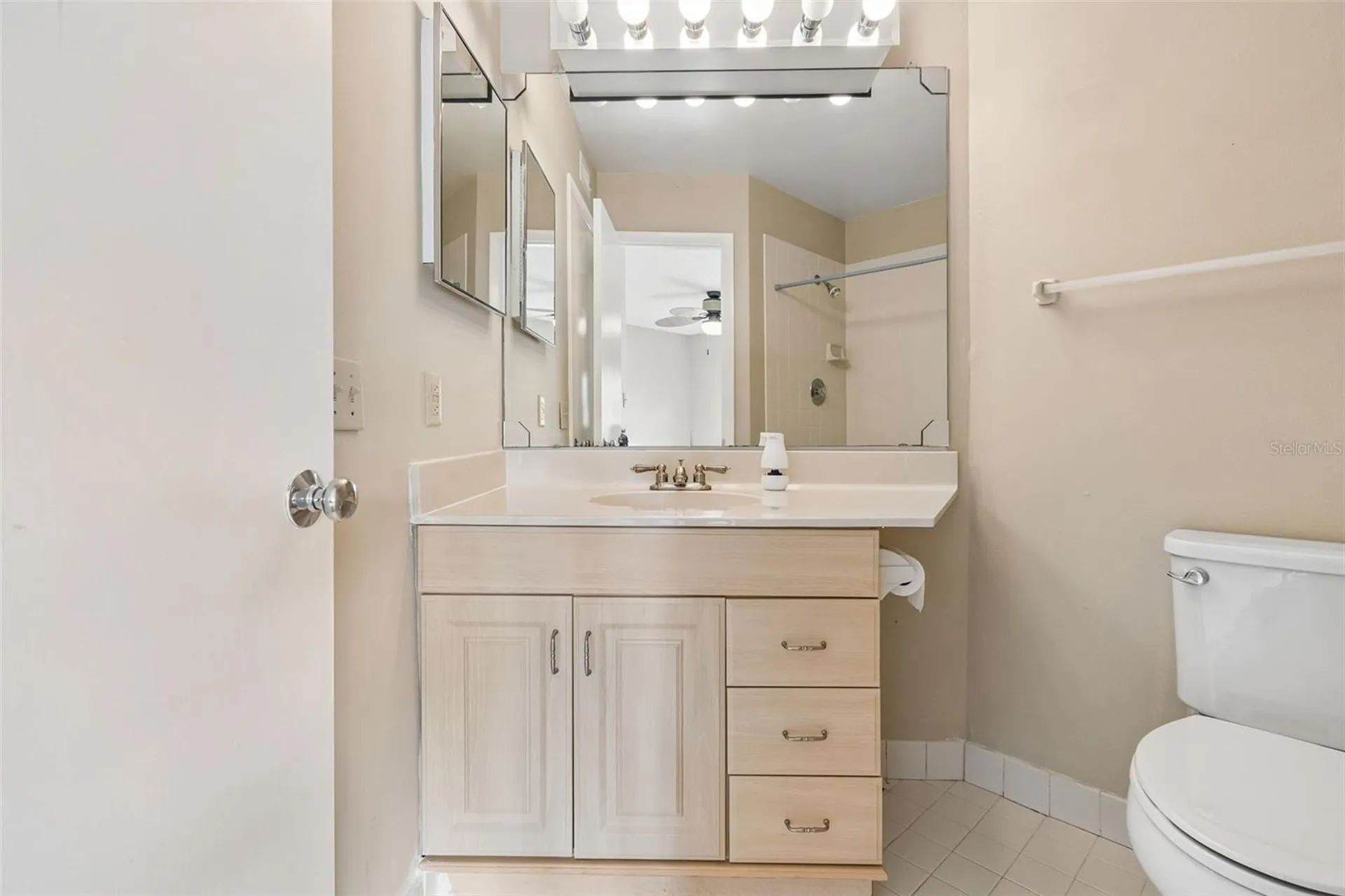 6000 Bahia Del Mar Circle St Petersburg FL 33715