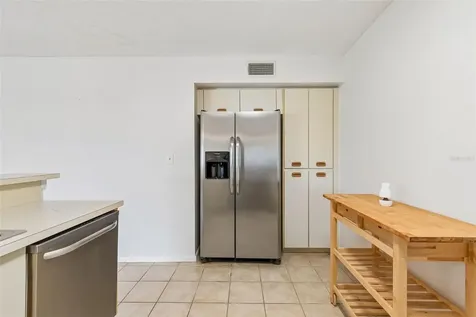 6000 Bahia Del Mar Circle St Petersburg FL 33715