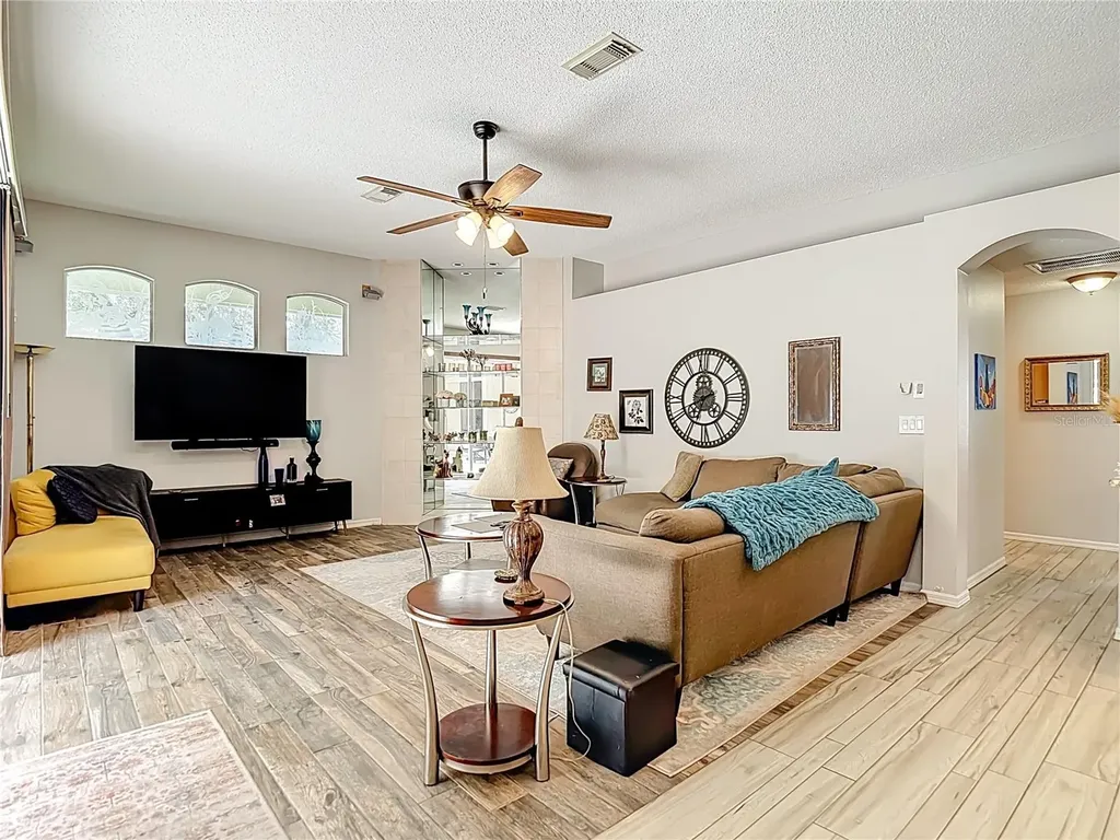 2087 Breezy Way Spring Hill FL 34608