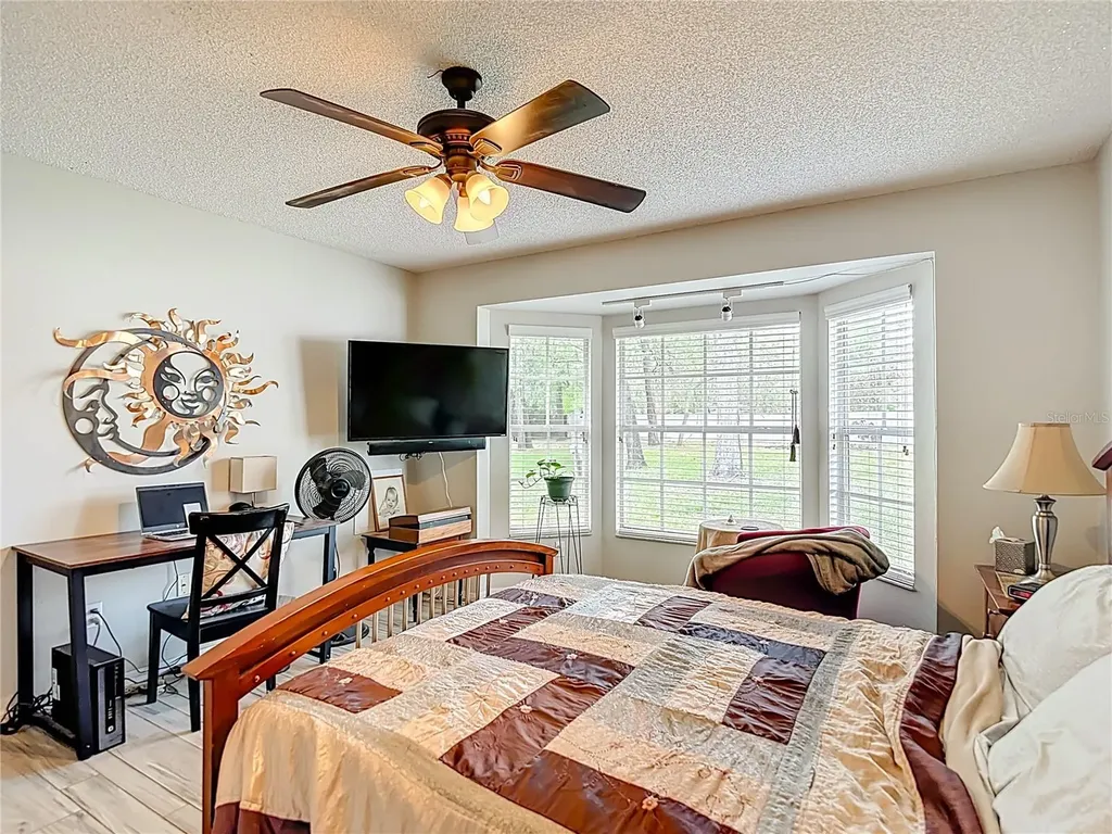 2087 Breezy Way Spring Hill FL 34608