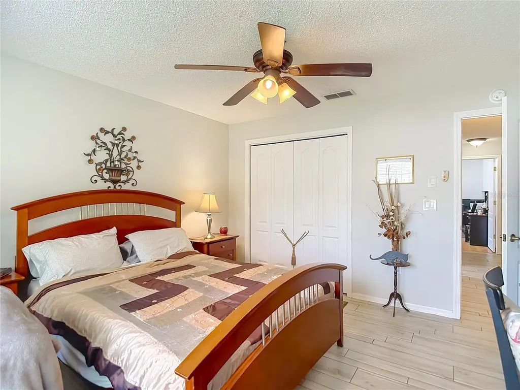 2087 Breezy Way Spring Hill FL 34608